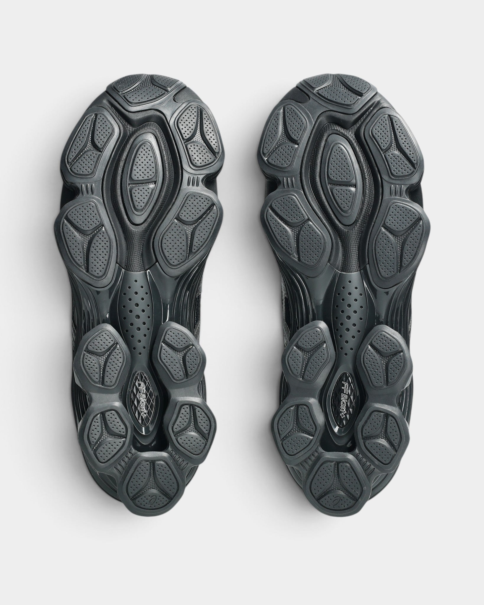 Asics GEL-Kinetic Fluent Shoes - Black/Graphite Grey – Lockwood Avenue