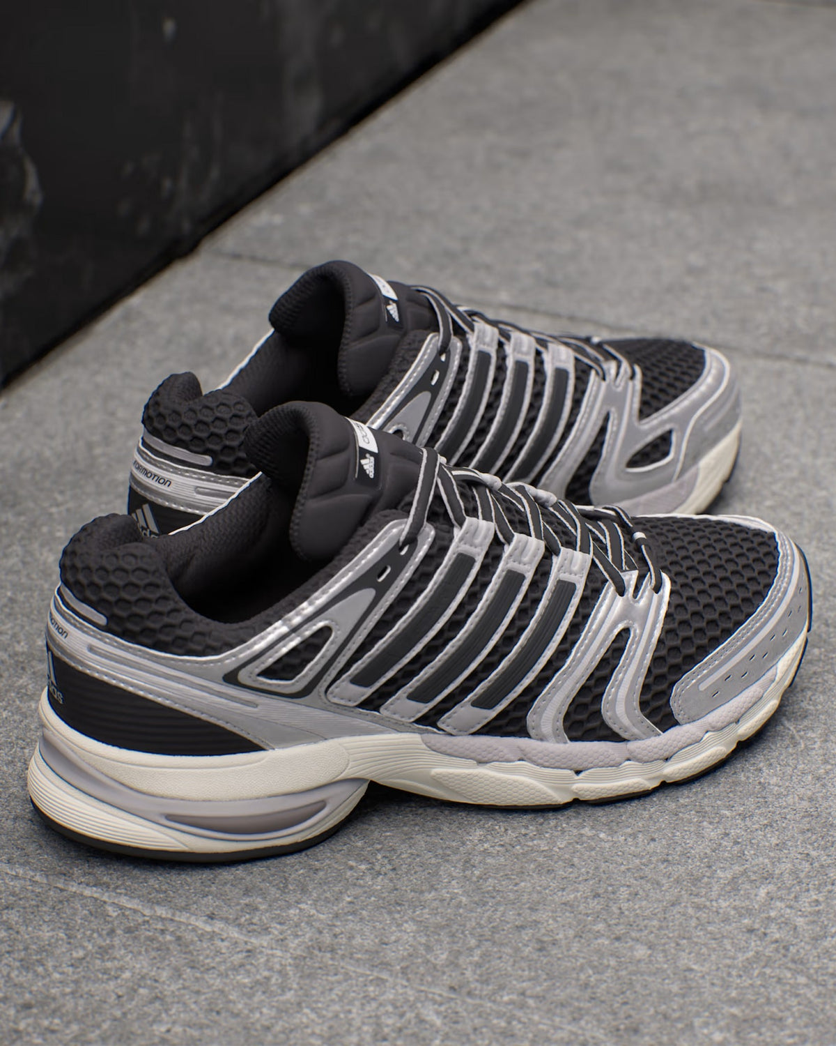 adidas Adistar Control 5 Shoes - Core Black / Silver Metallic / Grey One