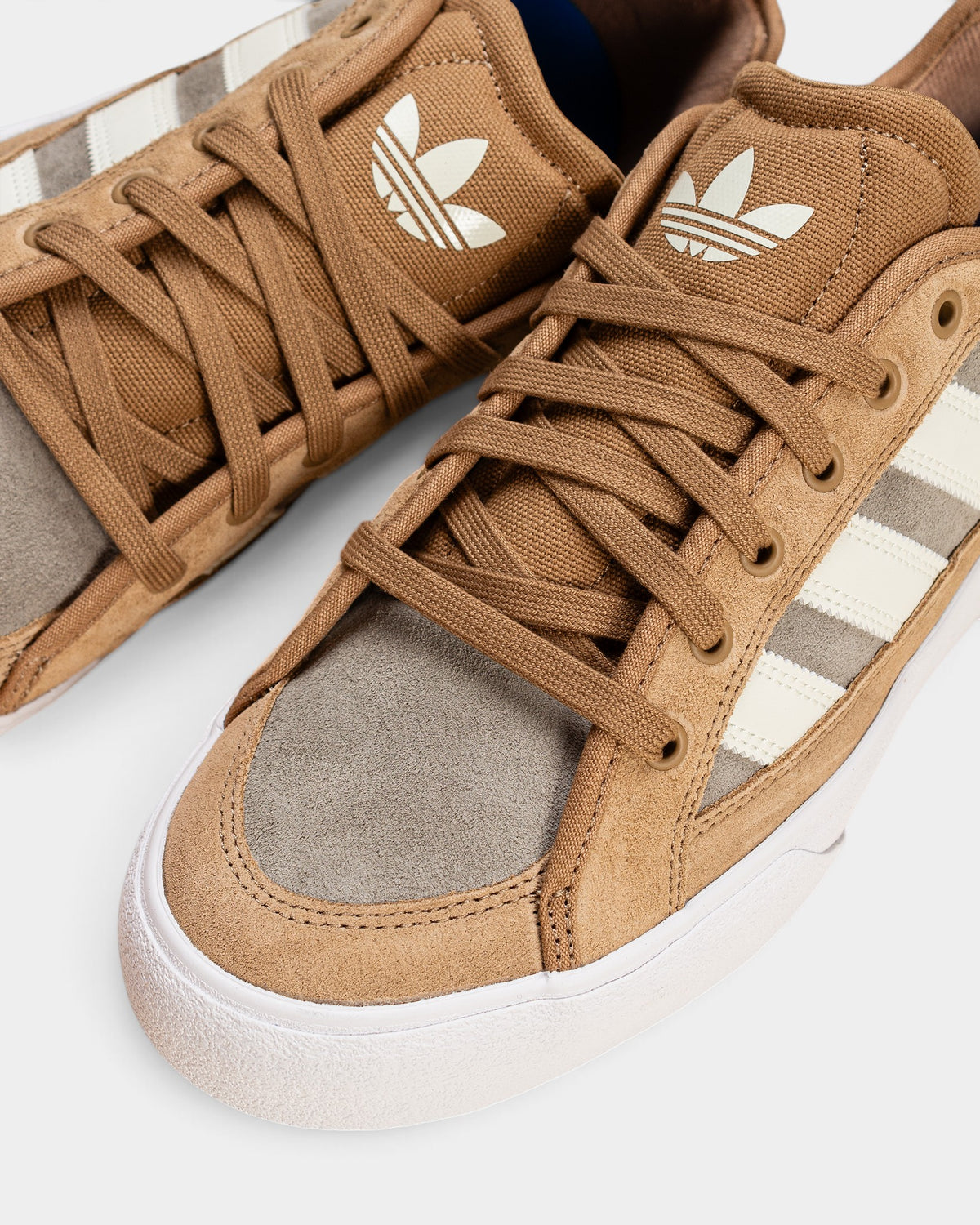 adidas Skateboarding Court TNS Premiere Shoes - Cardboard / Off White / Silver Pebble