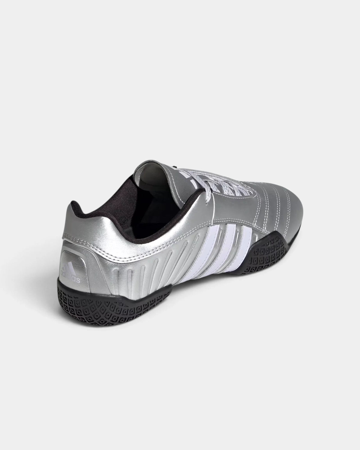 Lockwood Avenue adidas Taekwondo Mei Elite shoe in silver metallic seen from behind, the heel and the low black sole