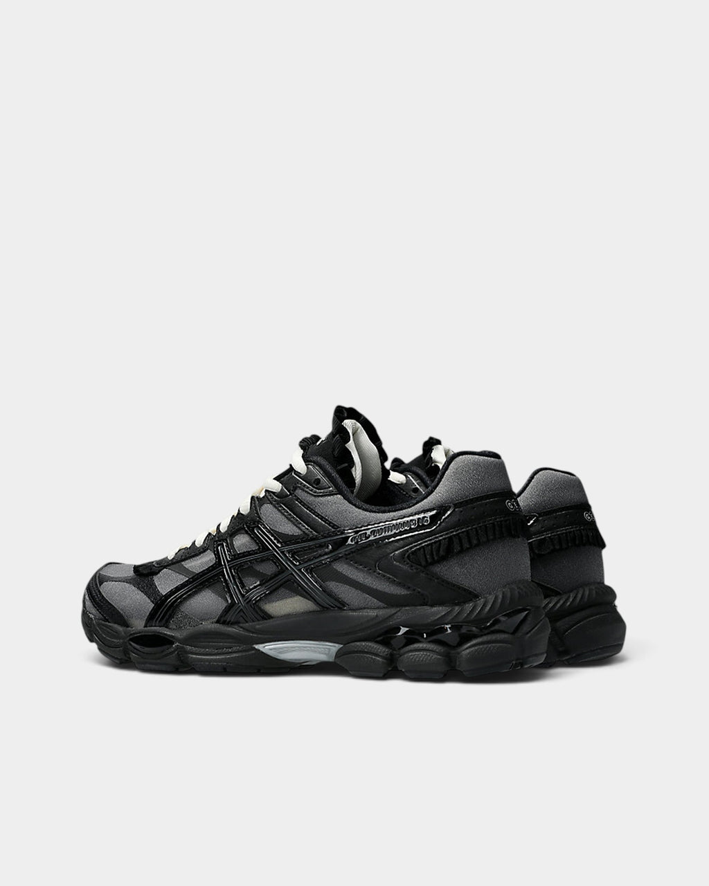 Asics GEL-Cumulus 16 (Griff collaboration) Shoes - Black / Black