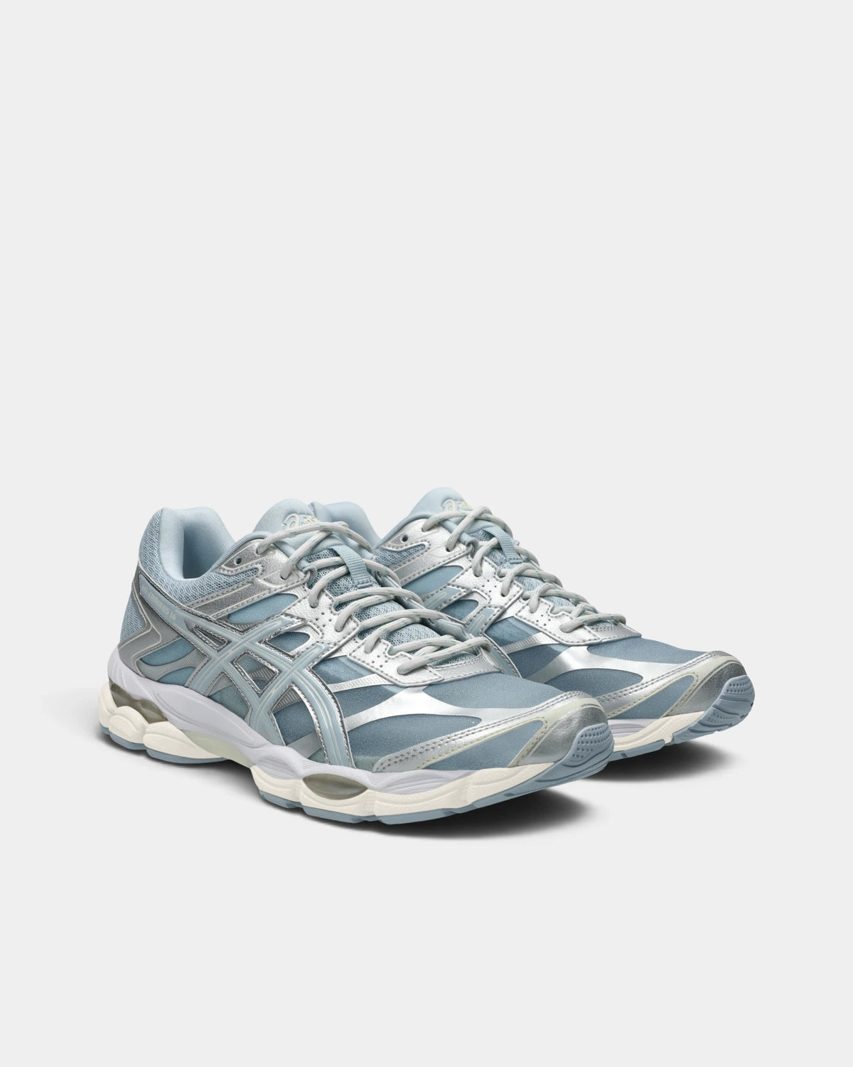 Asics GEL-Cumulus 16 Shoes
