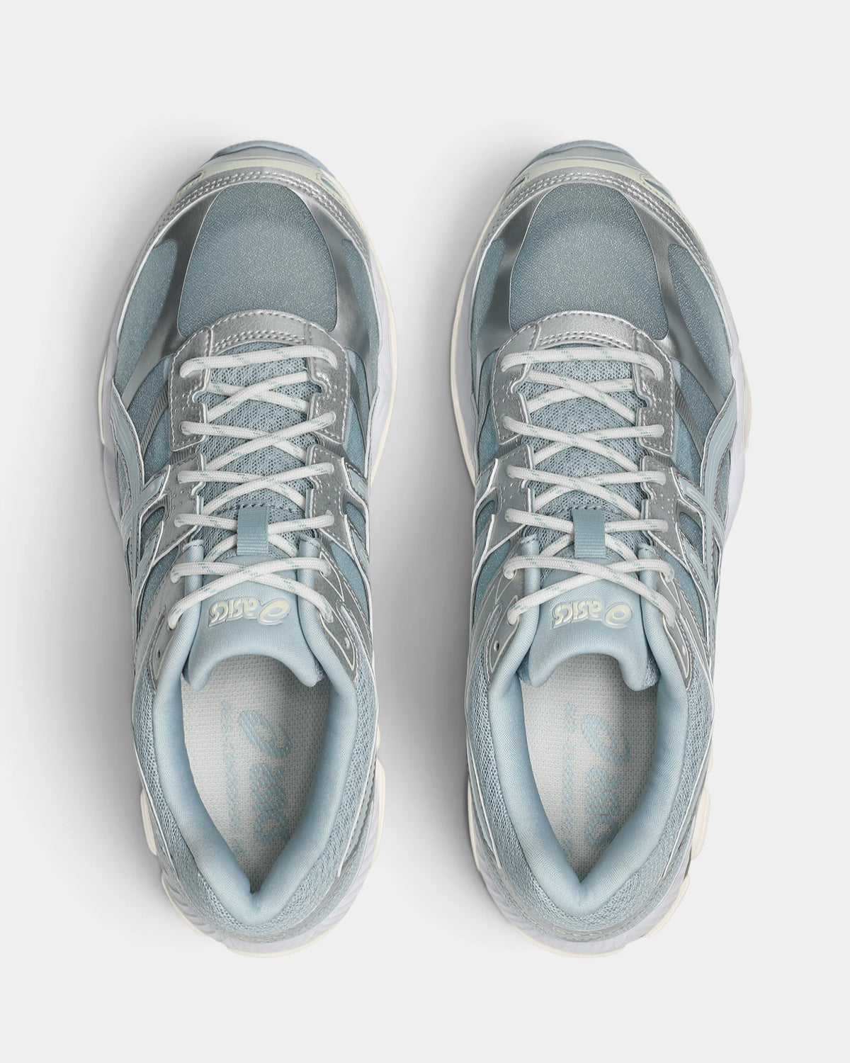 Asics GEL-Cumulus 16 Shoes