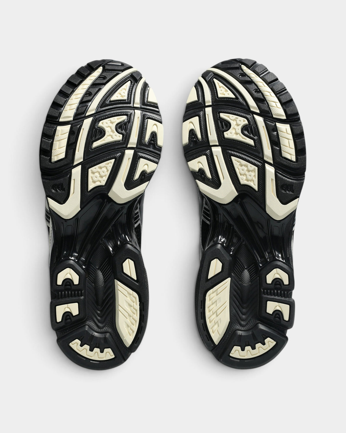Asics GEL-Kayano 14 Shoes - Black / Cream