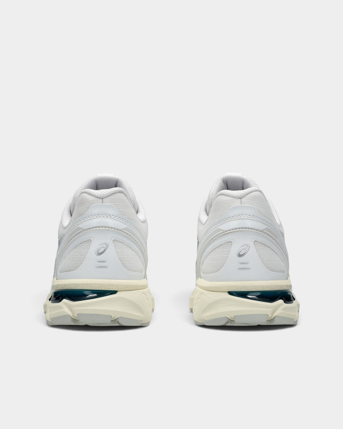 Asics GEL-Terrain GTX (Gore-Tex) Shoes - White / Pure Silver