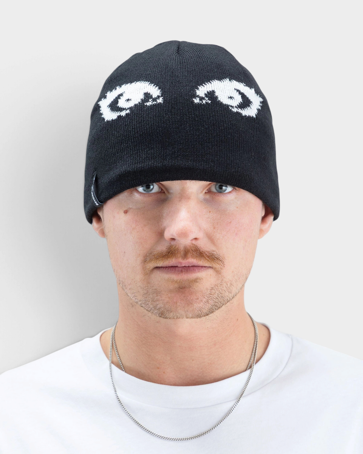 Beyond Medals Jacquard Beanie Eyes - Black