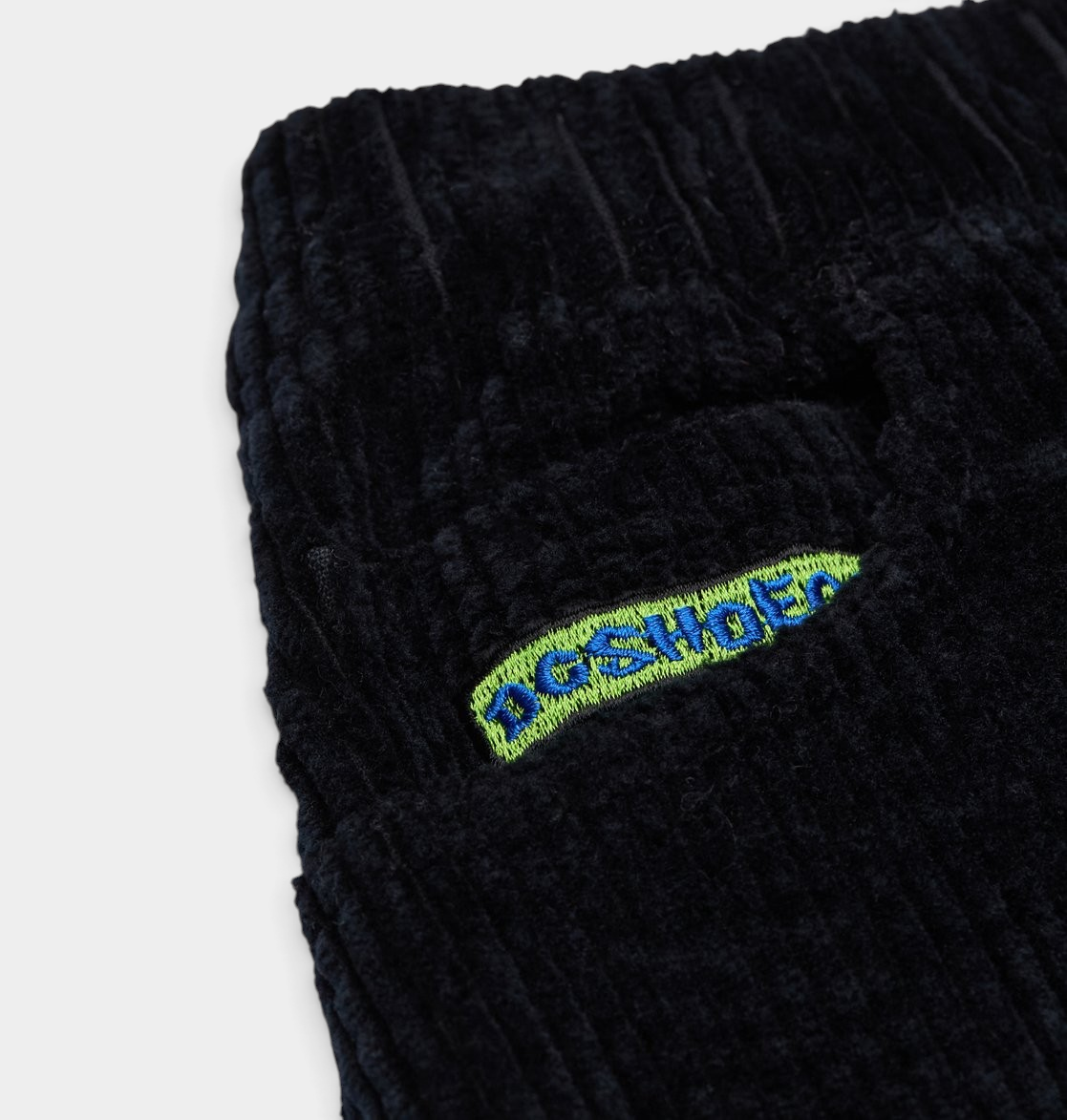 DC Barrel Cord kids trousers in black, wide-leg corduroy trousers with an elasticated waist
