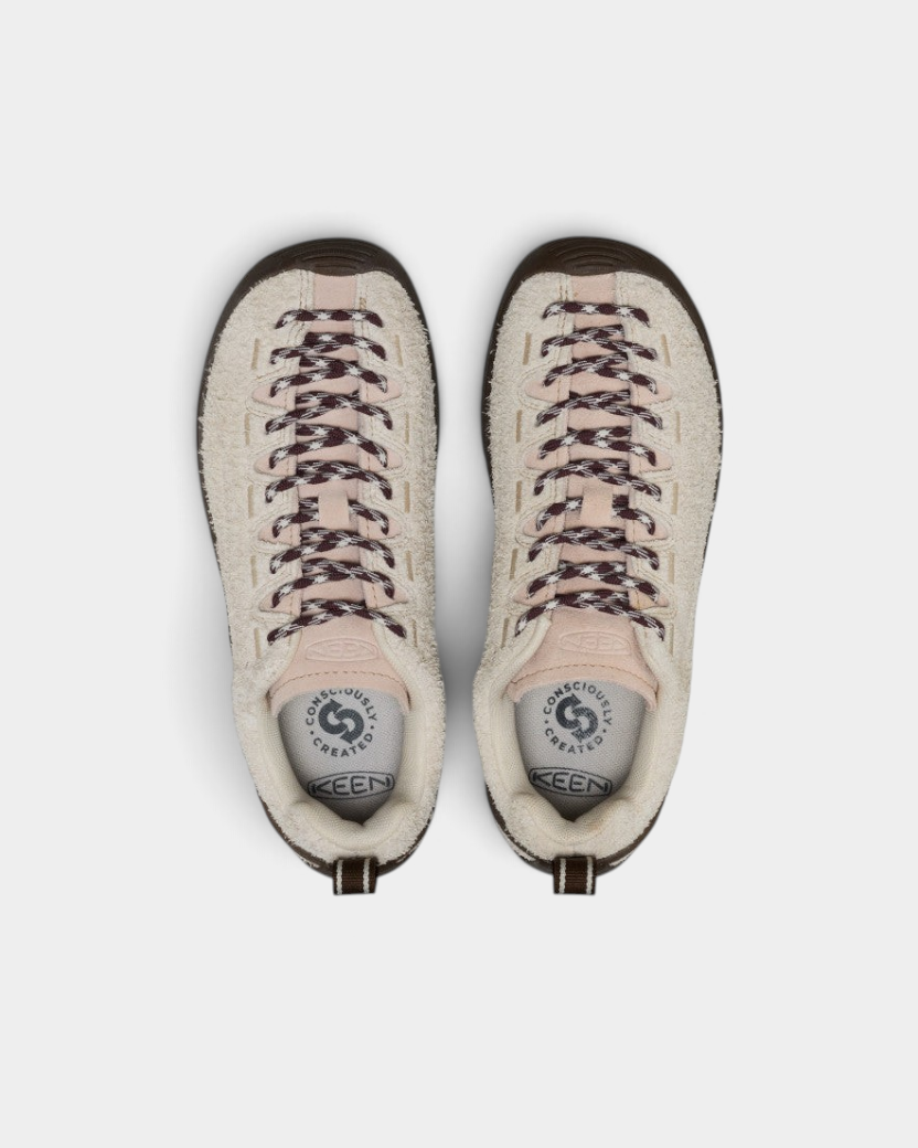 Keen Jasper Shoes in Birch/Cameo Rose, the pair from a second angle, cream suede with a brown rand and outsole, a dusty pink heel patch and speckled laces