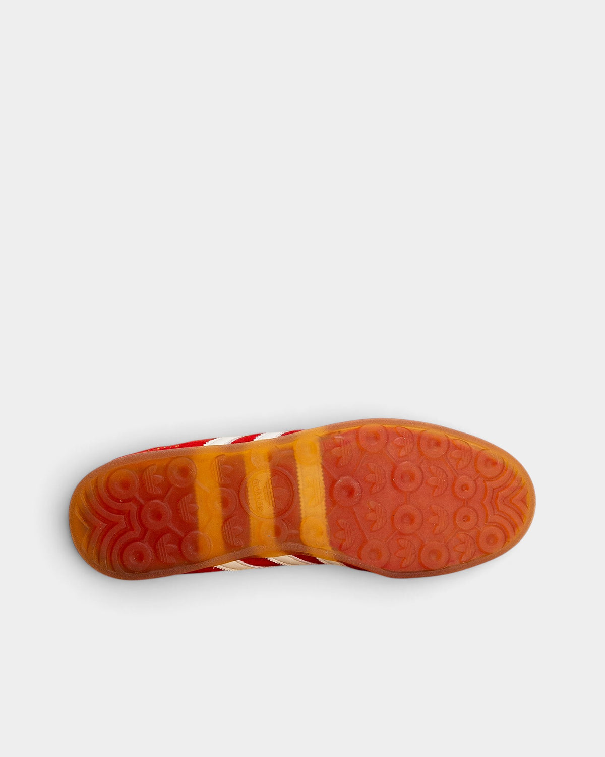 Lockwood Avenue adidas Gazelle Lo Pro W sneakers in scarlet suede with white stripes and a slim gum rubber outsole.