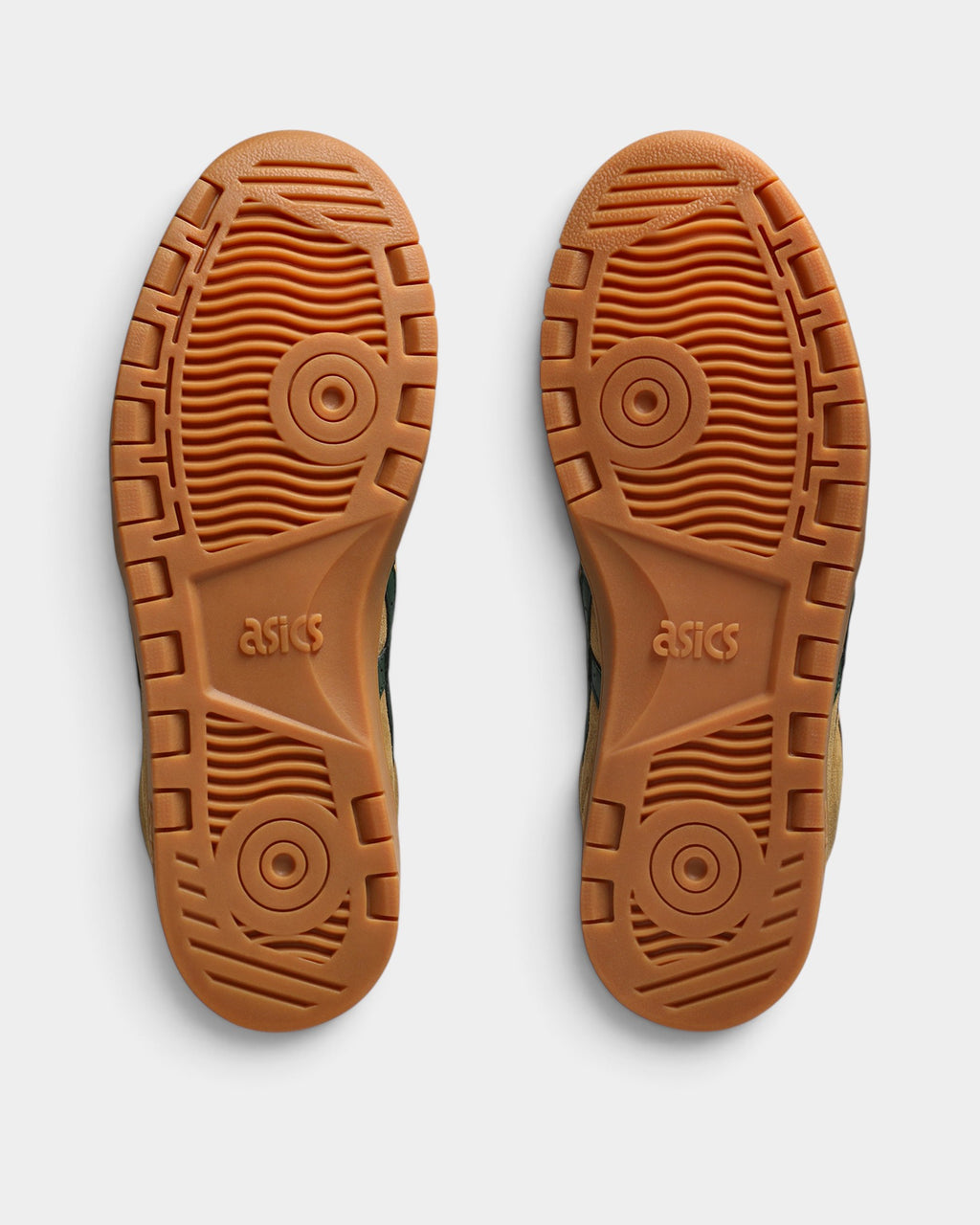 Lockwood Avenue Asics Skateboarding Japan Pro MT shoes showing the brown rubber gum outsoles with traction patterns