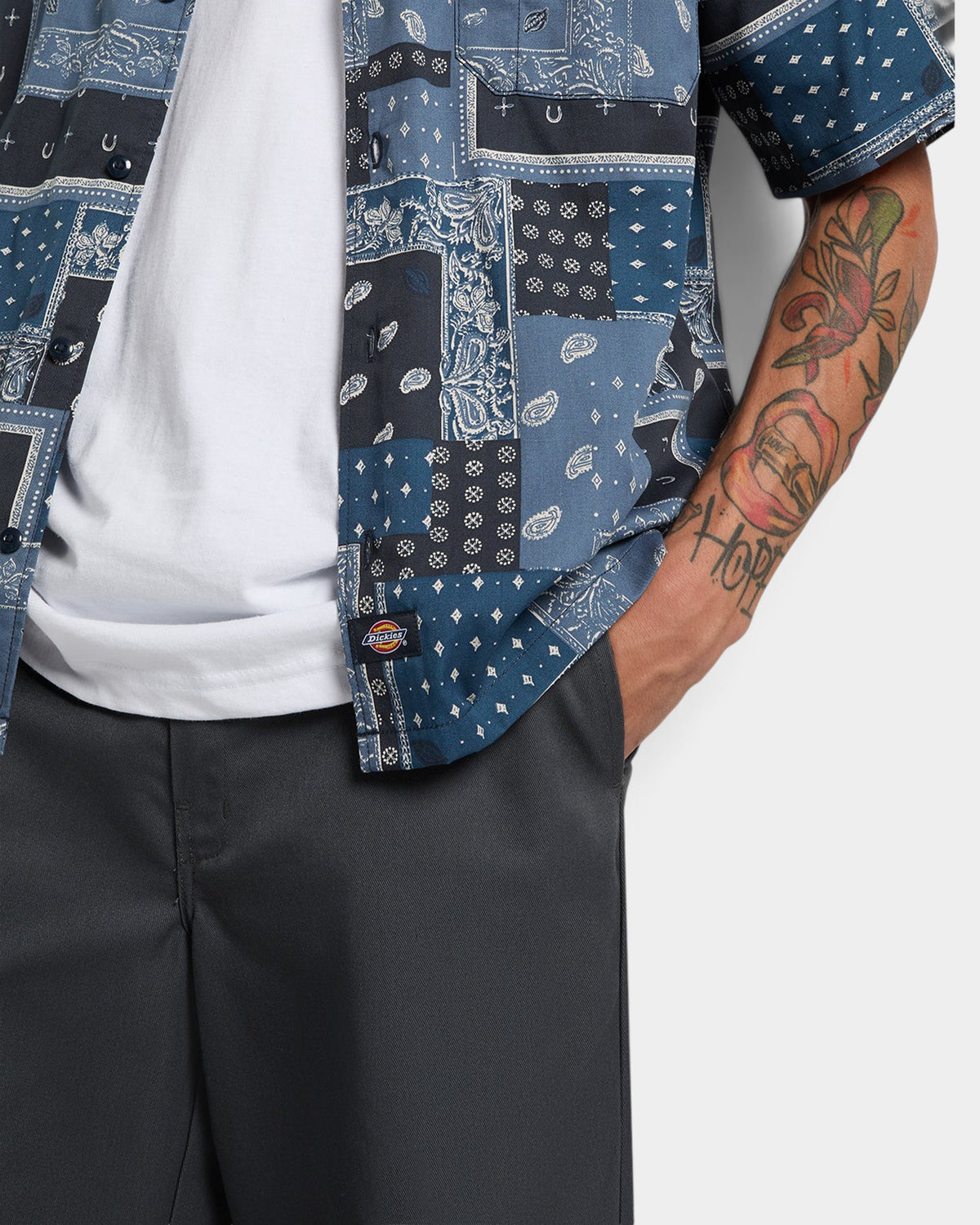 Lockwood Avenue Dickies Glandorf short-sleeve shirt in blue with an all-over bandana print and revere collar.