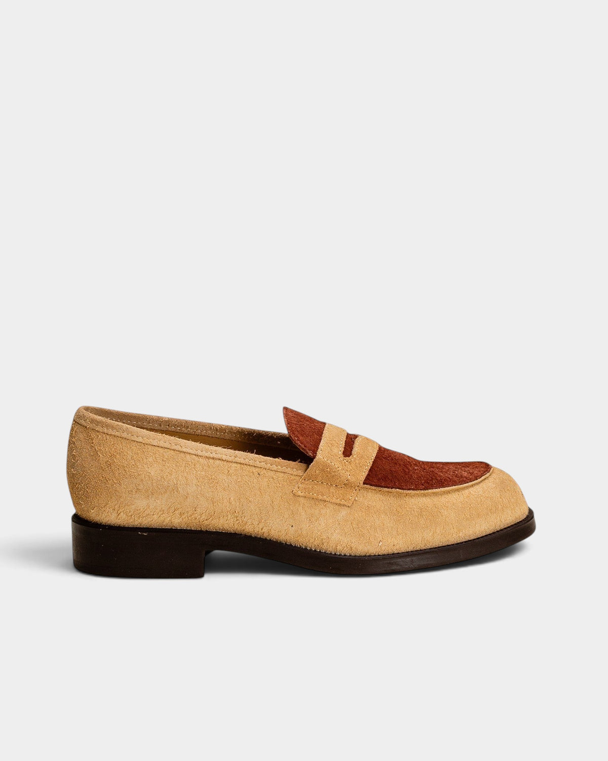 Lockwood Avenue Kleman Dalior 2 two-tone beige and cognac suede penny loafer with rubber sole