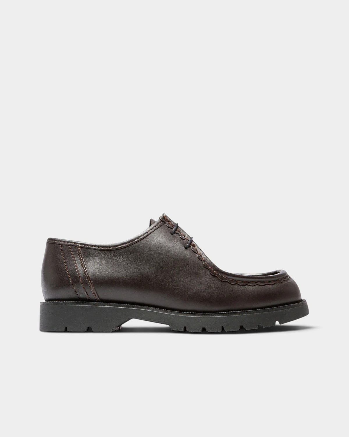 Lockwood Avenue Kleman Padror brown leather derby shoe with apron toe, serrated stitching, and chunky black lug sole.