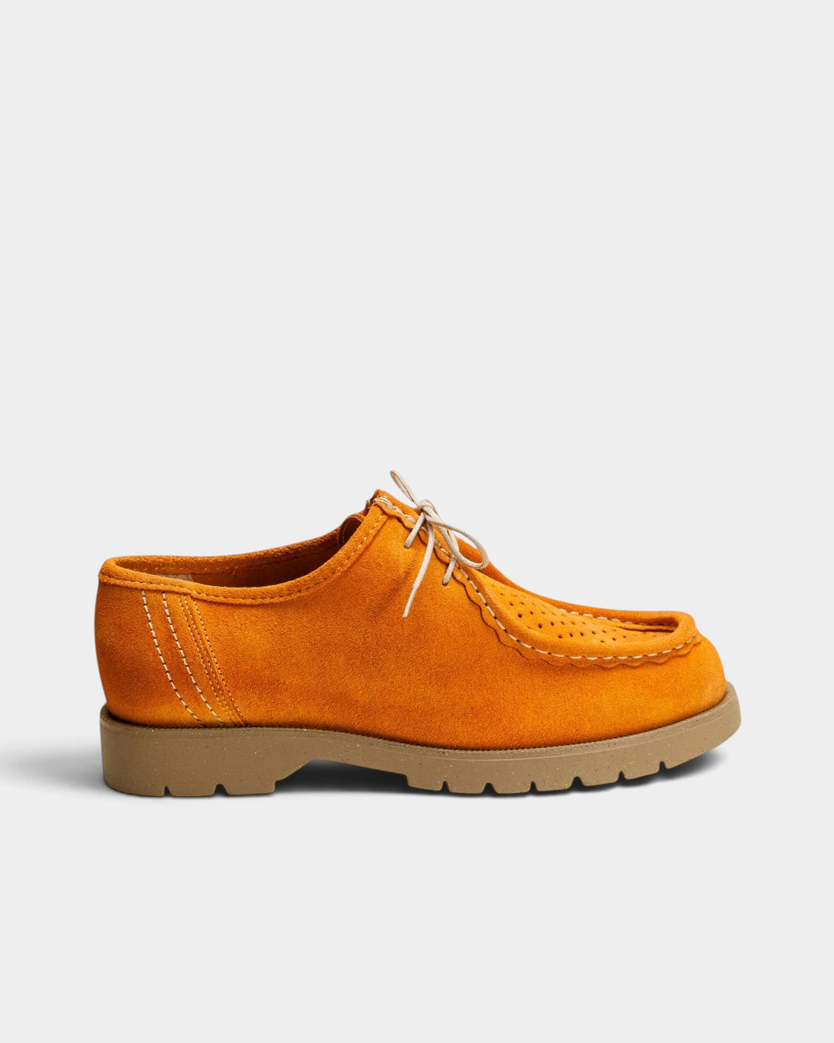 Lockwood Avenue Kleman Padror V Sum derby shoes in peach resin-treated suede with a rubber lug sole and apron toe.