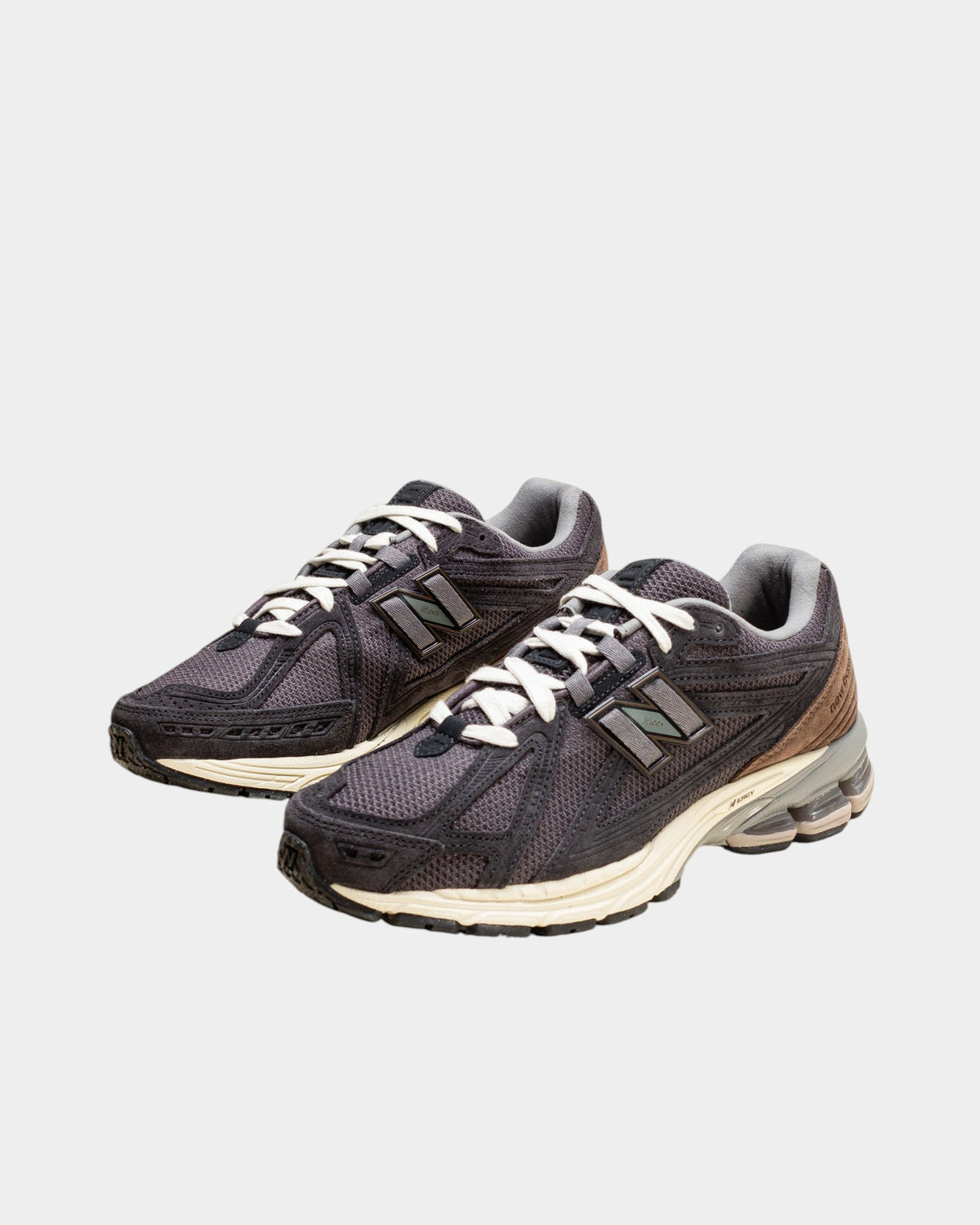 Lockwood Avenue New Balance 1906F sneakers in phantom and dark mushroom mesh and suede with ABZORB cushioning.