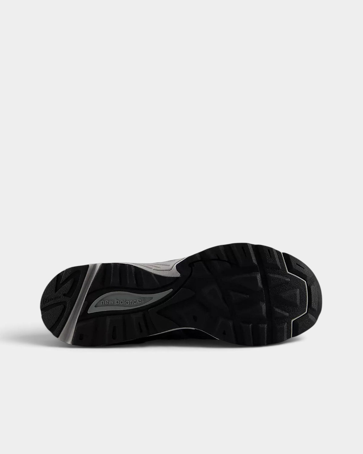 Lockwood Avenue New Balance 880 running shoe black rubber outsole with ABZORB cushioning and tread pattern