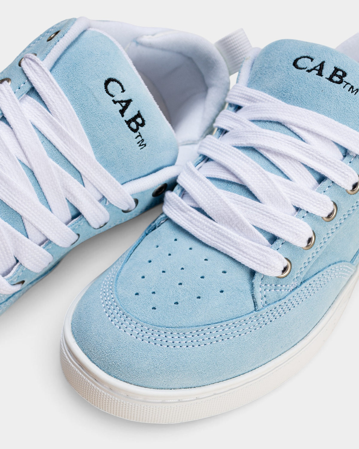 Lockwood Avenue Vans Skate Cab 4 sneakers in baby blue leather with white laces and perforated toebox detail