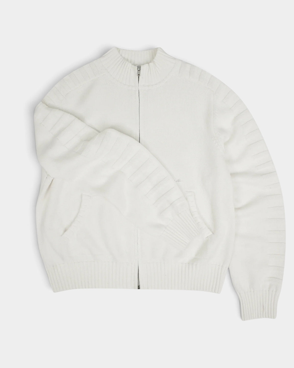 Lockwood Avenue Yardsale Faldo white cotton knitted full-zip sweatshirt with jacquard sleeve detailing and pockets.