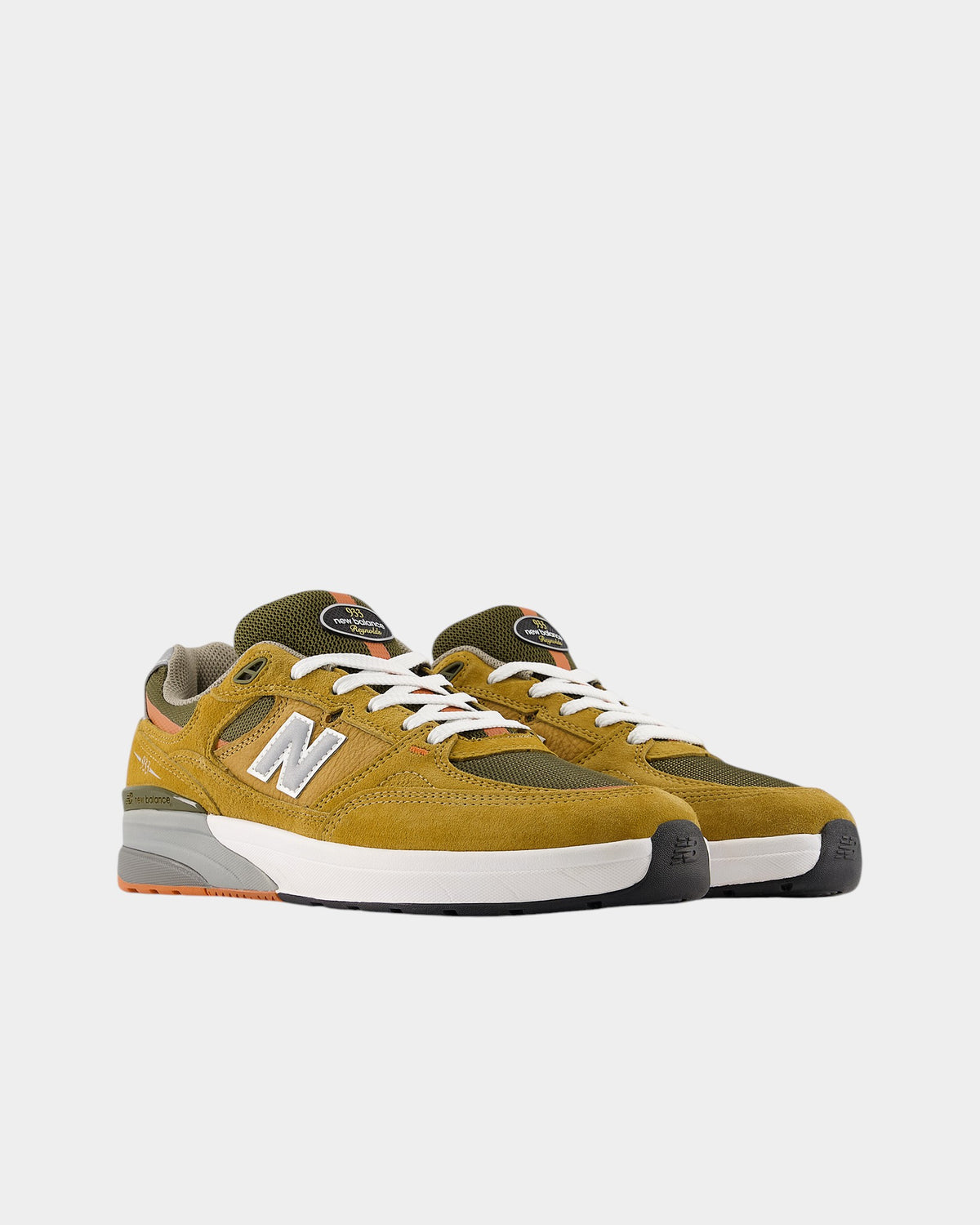 NB Numeric 933 Shoes - Camel / Dark Brown