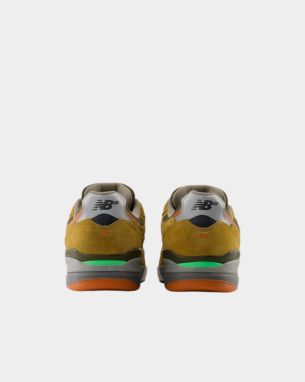 NB Numeric 933 Shoes - Camel / Dark Brown