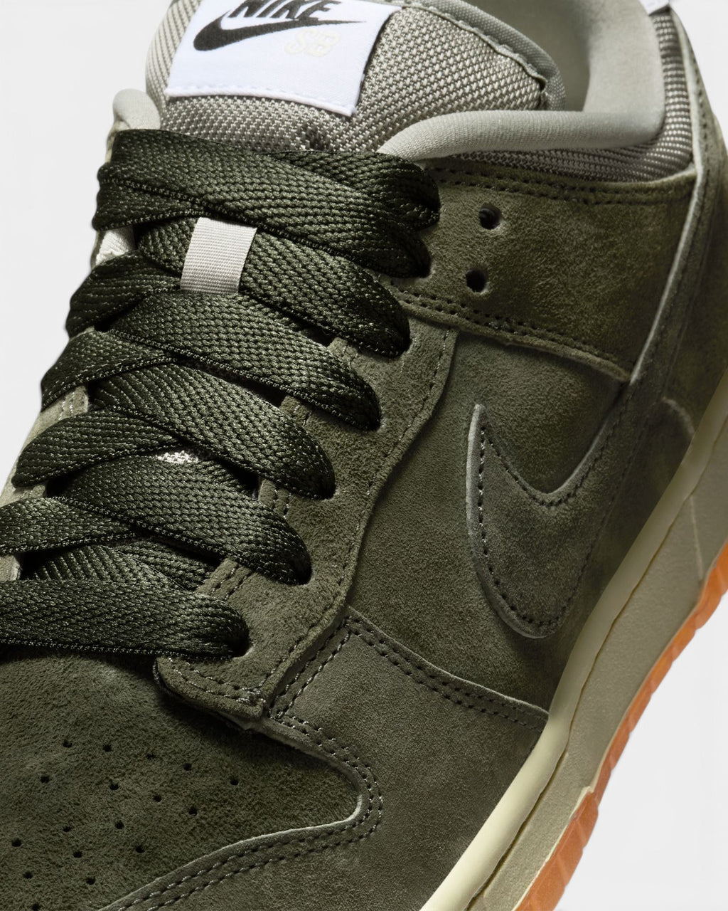 Nike SB Dunk Low Pro B Shoes - Sequoia / Sequoia Light Army / White