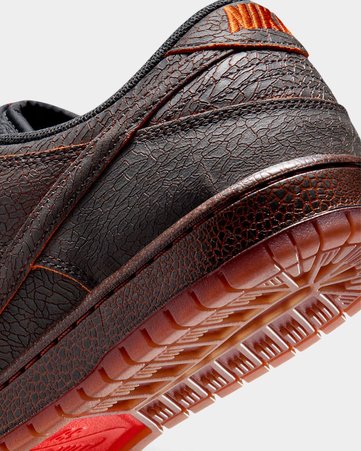 Nike SB Dunk Low Pro Premium Shoes - Dark Smoke Grey / Campfire Orange / Black