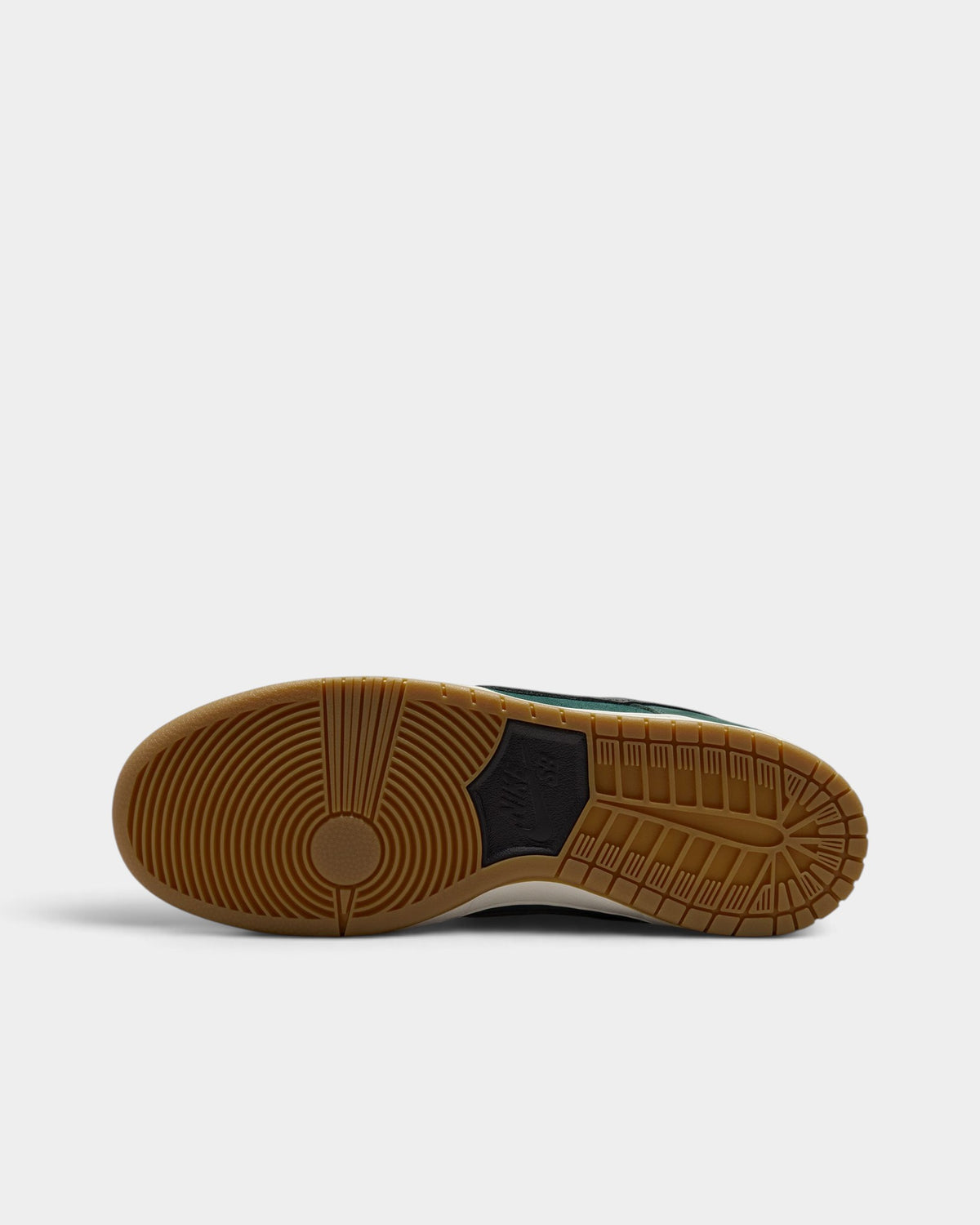 Nike SB Dunk Low Pro Shoes - Deep Fir / Black / Fir / Safety Orange