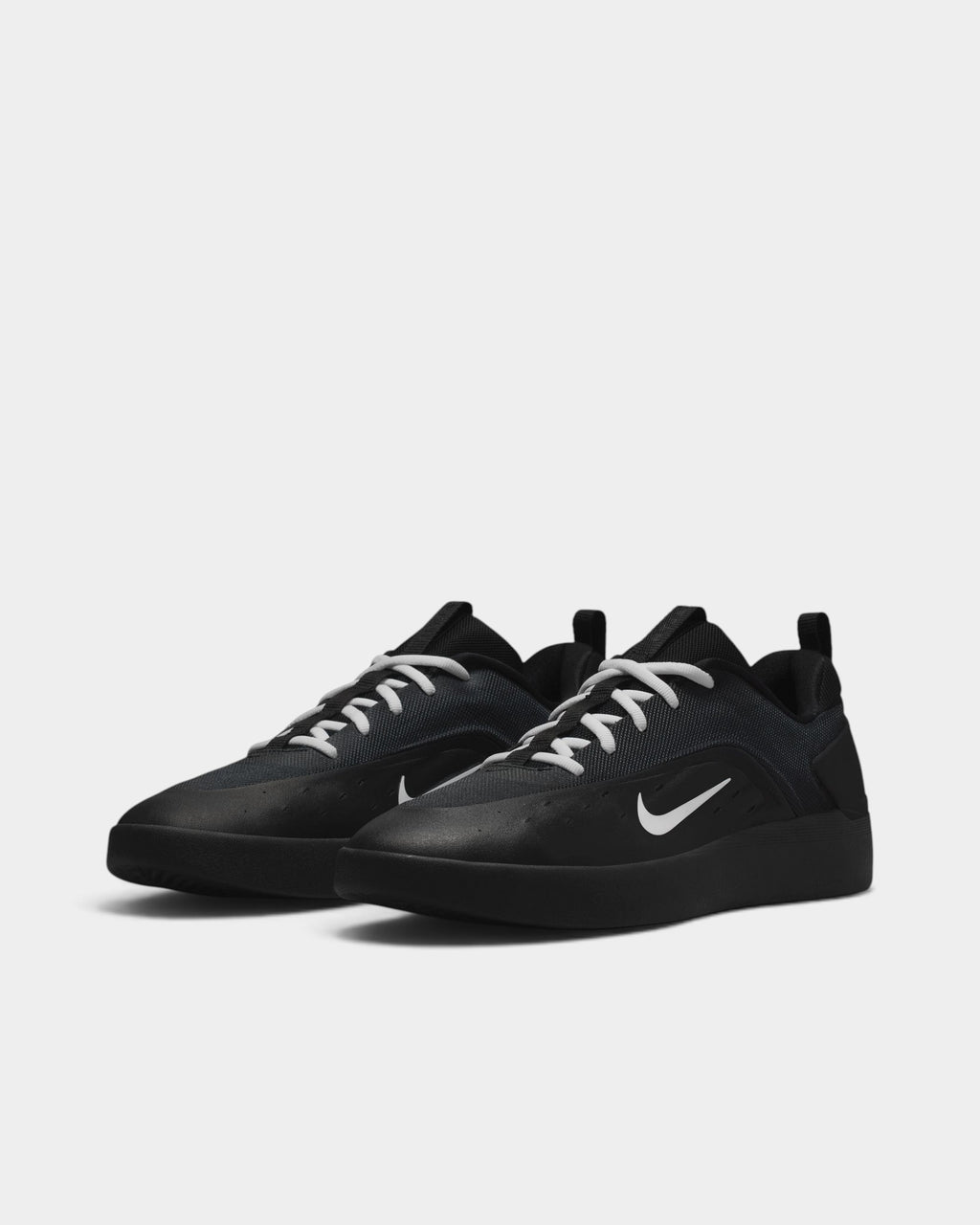Nike SB Nyjah 4 Shoes - Black / White