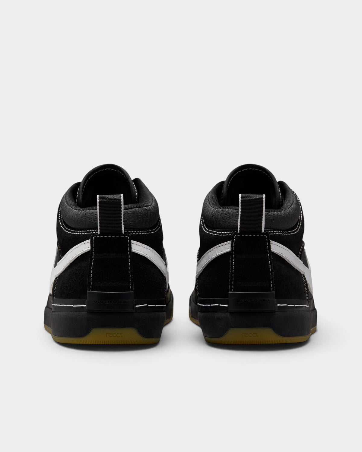Nike SB React Leo Shoes - Black / White / Gum Light Brown
