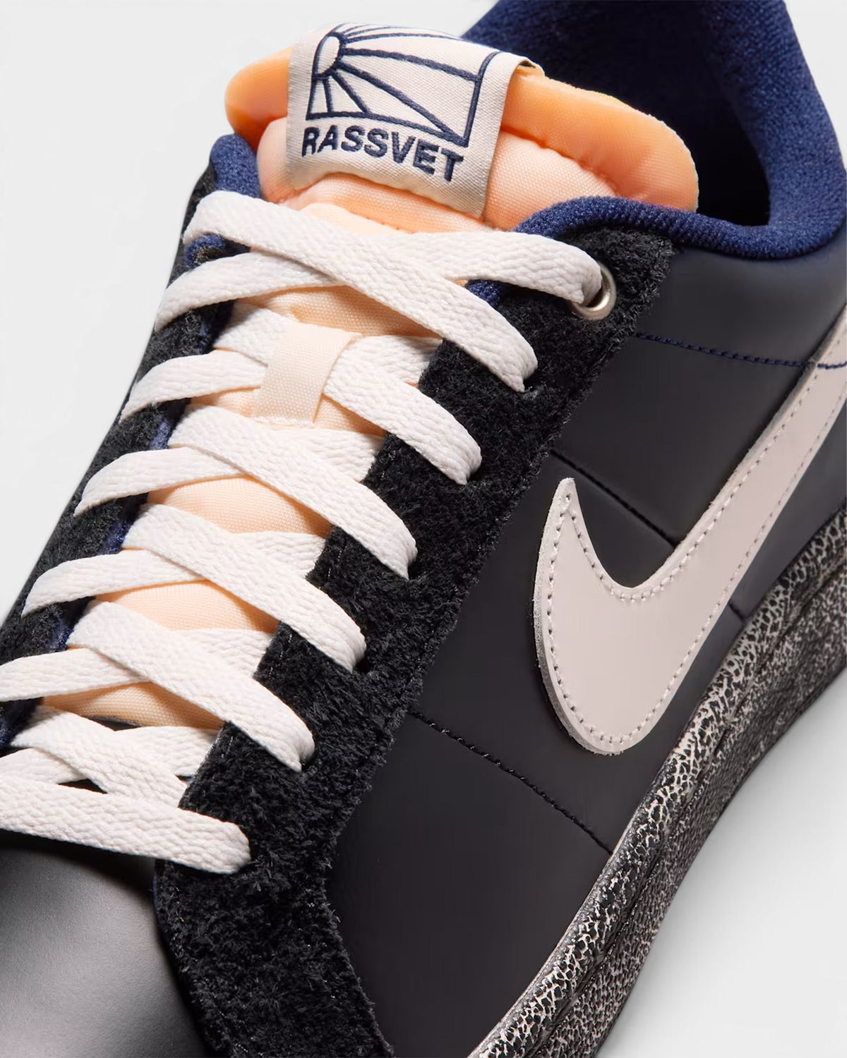 Nike SB x Rassvet Zoom Tennis Classic Shoes - Blue Void / Sail